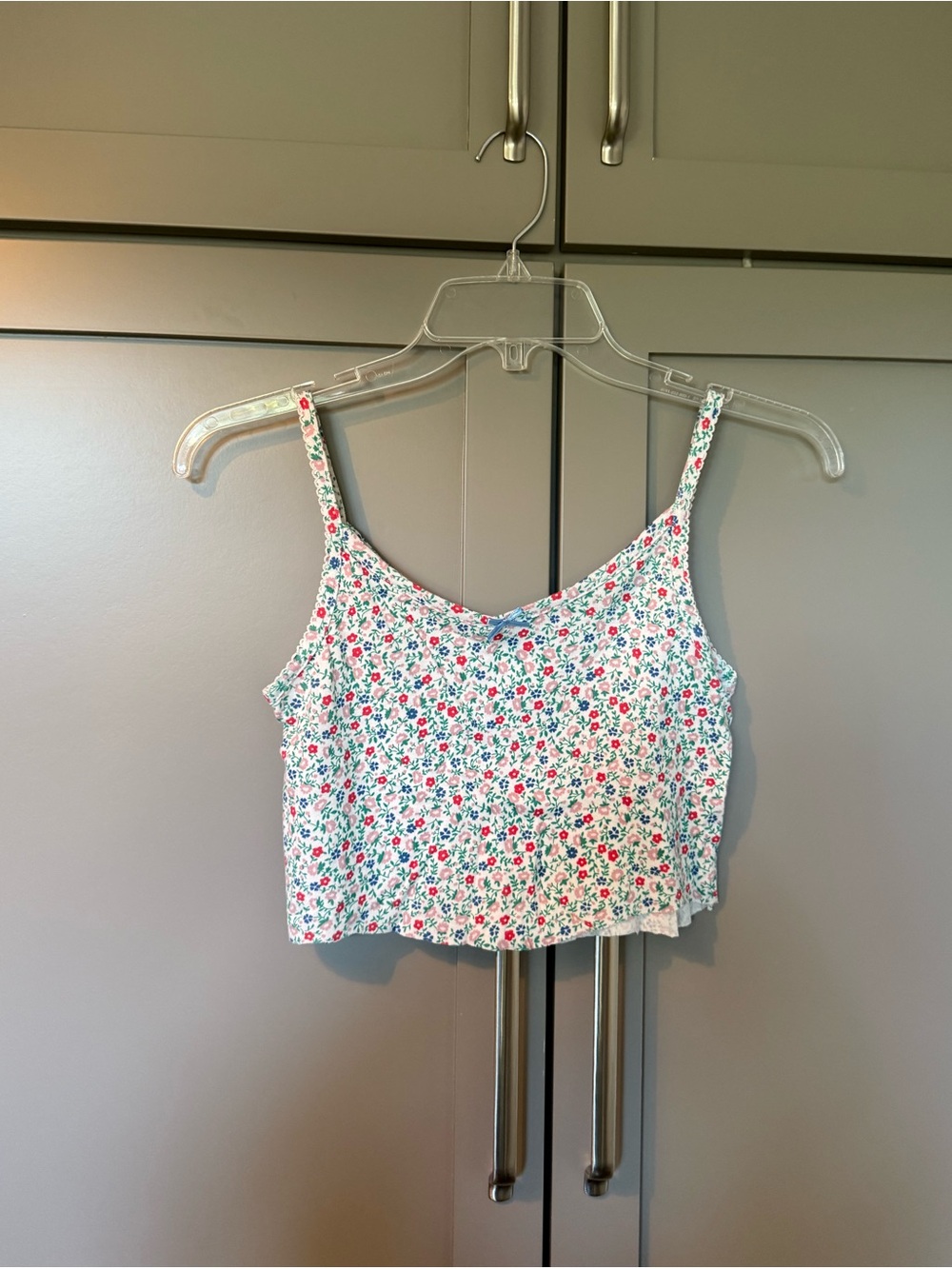 Ditsy Floral Cropped Camisole Tank Top 
- Size XS